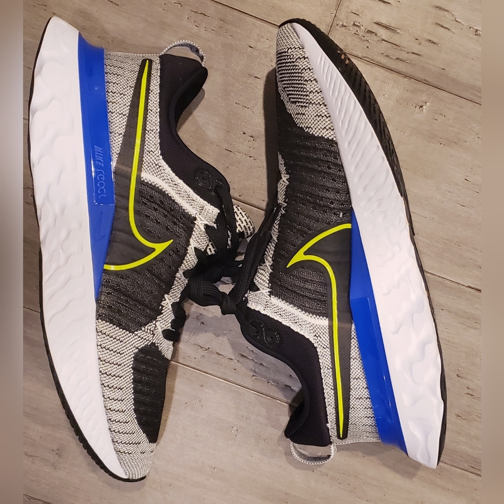 Nike React Infinity Run Flyknit 2 men's Size 10.5.